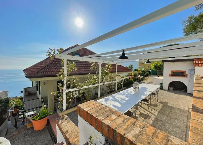 Appartamento Moneglia Villa *