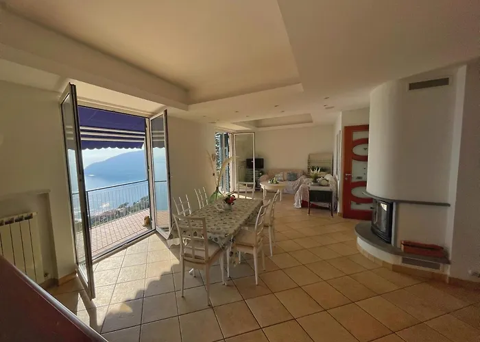 Appartamento Moneglia Villa